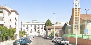 Cagliari, un ragazzo senza tetto aggredito da due giovani dopo una discussione con una ragazza sull’autobus