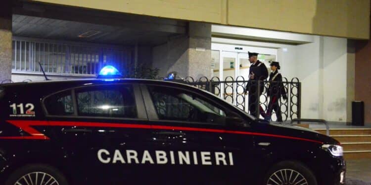 Guspini, accoltella la madre malata costretta a letto: 63enne arrestato per tentato omicidio