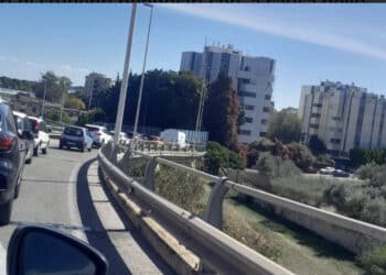 Cagliari, Asse Mediano in tilt, tre incidenti paralizzano il traffico: giornata da bollino rosso in città