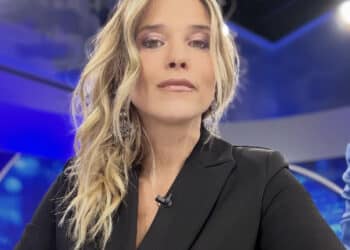 Francesca Barra, immagini senza veli modificate con l’AI: “Ho pensato ai miei figli”. E intanto l’inchiesta si allarga