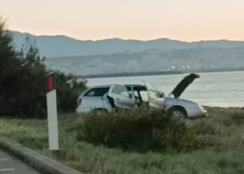 Cagliari, pauroso frontale sulla 195: traffico in tilt, ci sono feriti
