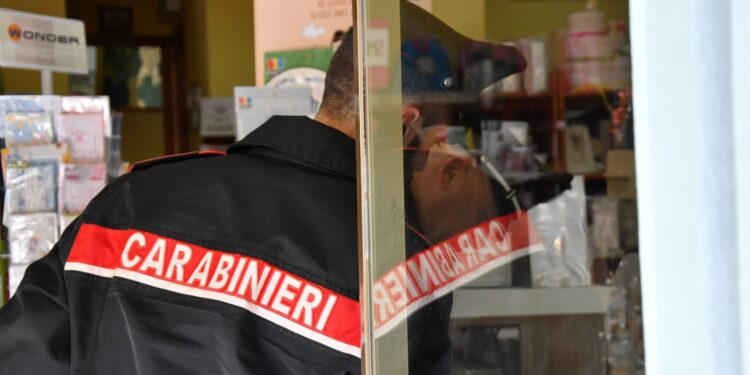 Maxi rissa al bar di Costa Rei, il questore lo chiude per due settimane