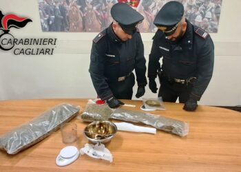 Cagliari, burro alla marijuana nel frigorifero di casa: arrestato un impiegato 28enne