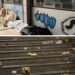La favelas di Cagliari, alle gallerie Ormus sporcizia e degrado totale: decine di senzatetto davanti ai palazzi