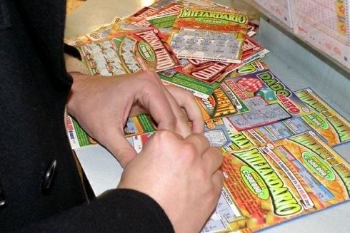 Con 10 euro vince 2 milioni: la Sardegna baciata ancora dalla Dea Bendata
