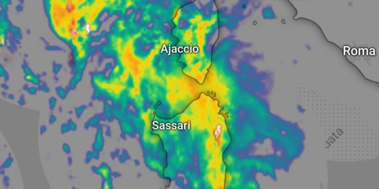La Sardegna nella morsa della pioggia: notte di grande apprensione su tutta l’Isola