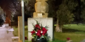 Decimoputzu, rubato il cervo collocato di fronte alla statua della Dea Madre: atto vandalico durante la notte
