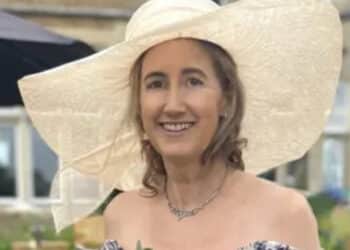 È morta a 55 anni Sophie Kinsella, l’autrice dell’amato “I love shopping”
