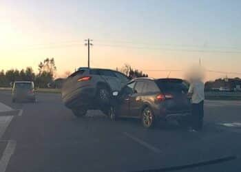 Ennesimo incidente stradale lungo la statale 130, crash tra due automobili all’altezza dell’incrocio Decimomannu-San Sperate