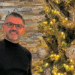 Quartu, l’albero di Natale di via Marconi deve essere rimosso: la denuncia dell’allestitore Enrico Curreli