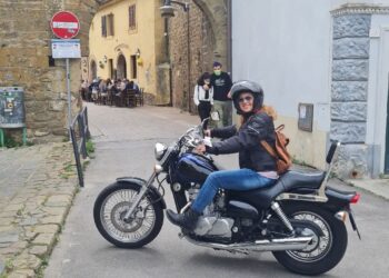 Dopo 33 anni lontana dall’Isola, Patrizia Deriu torna a casa: “In Sardegna ho ricominciato a respirare”