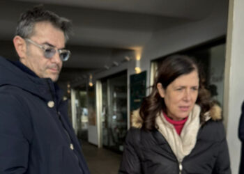 Zedda e Todde al Poetto: “Situazioni di vero pericolo per la ricostruzione, bisogna mettere in sicurezza”