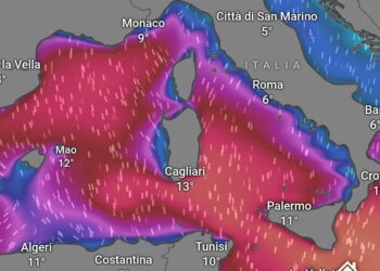 Allerta rossa ma corrieri e commessi al lavoro, la rabbia dei dipendenti privati: “Nessuno ci tutela”
