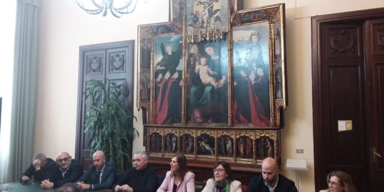 Centrodestra all’attacco: “Dopo 18 mesi Cagliari meno sicura, più degrado e zero ascolto”