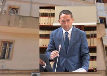 Troupe di “Fuori dal coro” aggredita a Cagliari, il caso arriva in Parlamento