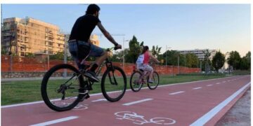 Cagliari, arrivano le piste ciclabili per gli studenti: 14 chilometri con 4 milioni per collegare ferrovie, metro e università
