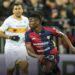 Cagliari-Lecce 0-2, rossoblù travolti da Di Francesco: Caprile da incubo, il campionato non è finito