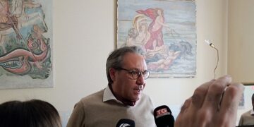 Stadio a Cagliari, l’affondo di Farris: “Canone irrisorio e rischi finanziari” -VIDEO