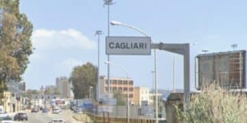 Cagliari, investito lungo la 195 racc: grave un 40enne trasportato al Brotzu in codice rosso