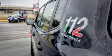 Cagliari: minacce, ingiurie, richieste di denaro e violenze psicologiche sulla madre, arrestato 24enne