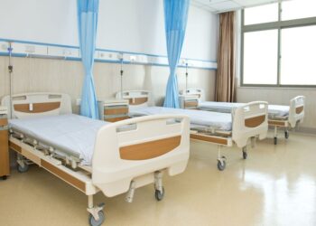 Sanità disastro, dalla Regione i soldi per curarsi dai privati: 10 milioni ai sardi