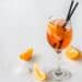 Cagliari, pioggia di commenti sul nuovo locale in via Roma: “Prezzi folli, qualità in calo e città ostaggio dell’aperitivo”