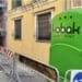 Monserrato, bagno chimico di un cantiere posizionato accanto alla finestra della camera da letto: protestano i cittadini (VIDEO)