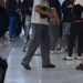 Cagliari, violenza fuori dalla stazione dei bus: “Giovani stranieri molestano le ragazze e scippano i passanti”