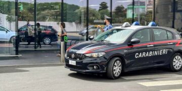 Quartu, ruba cibo per 500 euro al supermercato e tenta la fuga: arrestata 53enne