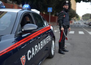 Terrore nella notte: fuga spericolata in auto da Monserrato a Selargius, inseguito dai carabinieri e arrestato