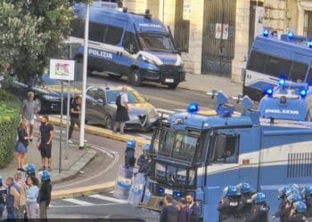 Cagliari, commemorazione Ramelli e contro-corteo: clima incandescente
