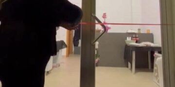 Quartu, svaligiato il negozio di estetica aperto pochi mesi fa: 5 mila euro di danni, serranda e porta da sostituire