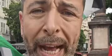 Cagliari, Pablo Trincia al presidio Pro Pal: “186 giorni qui, con la pioggia e con il sole”