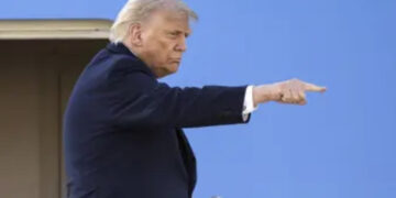Nuovo attacco di Trump a Meloni: “Ora che abbiamo vinto in Iran vuole tornare amica, no grazie!”