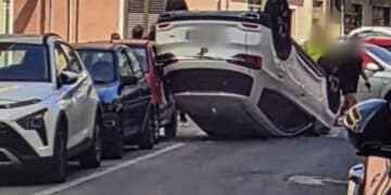 Quartu, incidente stradale in via Sicilia angolo via Cagliari: un’auto ribaltata