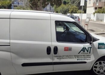 Cagliari, il furgone della solidarietà non si trova: rubato, è sparito nel nulla