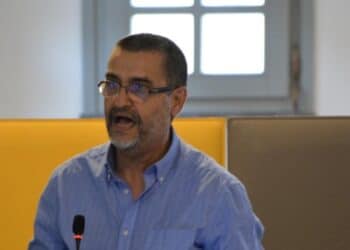 Affetto e stima a Giuseppe Ennas, Dirigente Scolastico del Centro Provinciale di Istruzione degli adulti (CPIA) n. 1 di Cagliari che dal primo settembre sarà collocato a riposo