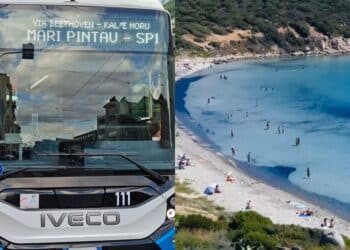 A Mari Pintau e Kal’e Moru in bus grazie alla tassa di soggiorno: Quartu investe sui mezzi pubblici e porta al mare cittadini e turisti