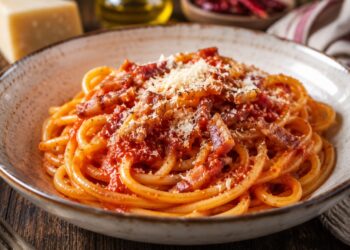 La cultura nel piatto: bucatini all’amatriciana, tanto gusto senza ingrassare