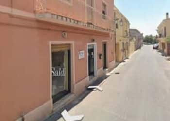 Sinnai, aggredito alle 8 di mattina in mezzo alla strada mentre rientra dal lavoro