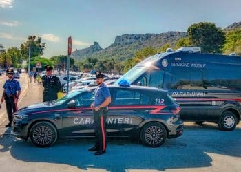 Sorpreso in strada in stato di alterazione nonostante i domiciliari: 34enne arrestato a Cagliari