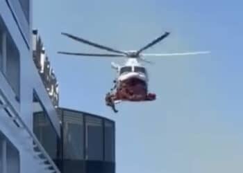 Sardegna, colpito da ictus su una nave da crociera: salvato dalla Guardia Costiera (VIDEO)