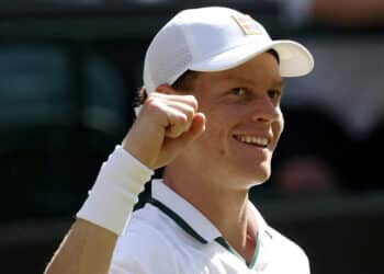 Sinner fa ancora la storia e conquista la finale di Wimbledon