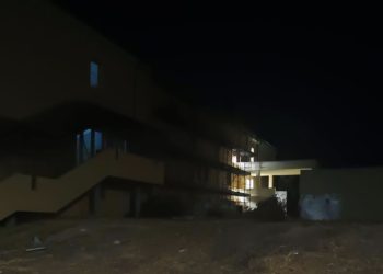 Settimo San Pietro, blackout continui nelle case ma “a scuola le luci sono sempre accese”