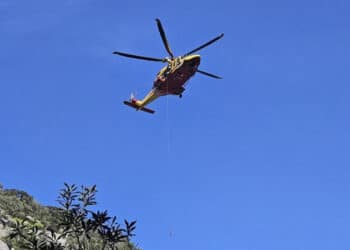 Baunei, turisti in ciabatte per risalire da Ispuligedenìe: colti da malore, sono stati soccorsi dagli alpini e da Areus