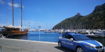 Cagliari, violenza sessuale su una minorenne a Marina Piccola: in carcere uno straniero