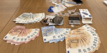 Quartu, sorpreso a spacciare nei pressi di un locale del litorale: 20enne in arresto
