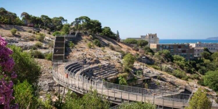 Cagliari, l’Anfiteatro Romano riapre al pubblico: un percorso per le visite in attesa della ristrutturazione da 4 milioni