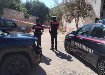 Omicidio all’alba a Santadi: 35enne ammazzato con un colpo di pistola, è caccia al killer