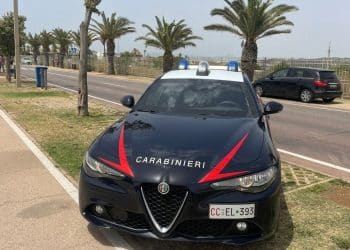 Inseguimento sul litorale di Quartu, sorpassi a tutta velocità e fuga: denunciato un 21enne